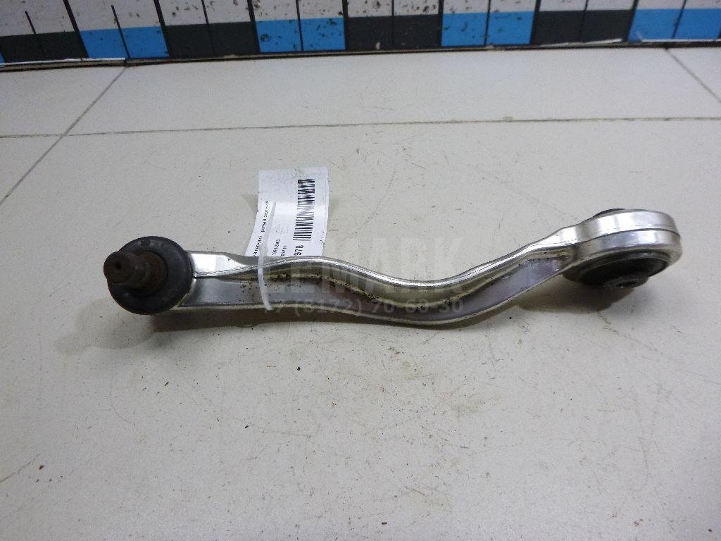 Рычаг передний верхний правый задний