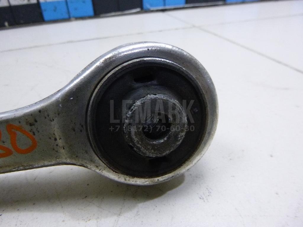 Рычаг передний верхний правый передний