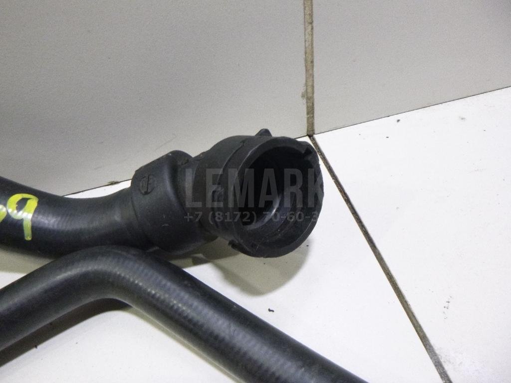 Патрубок радиатора