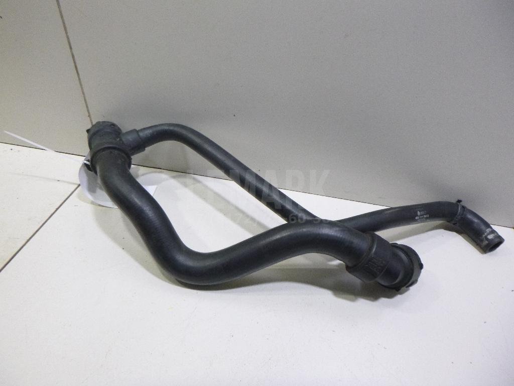 Патрубок радиатора