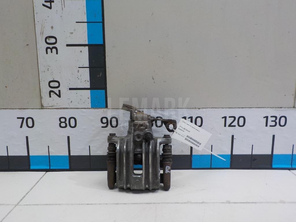 Скоба суппорта заднего