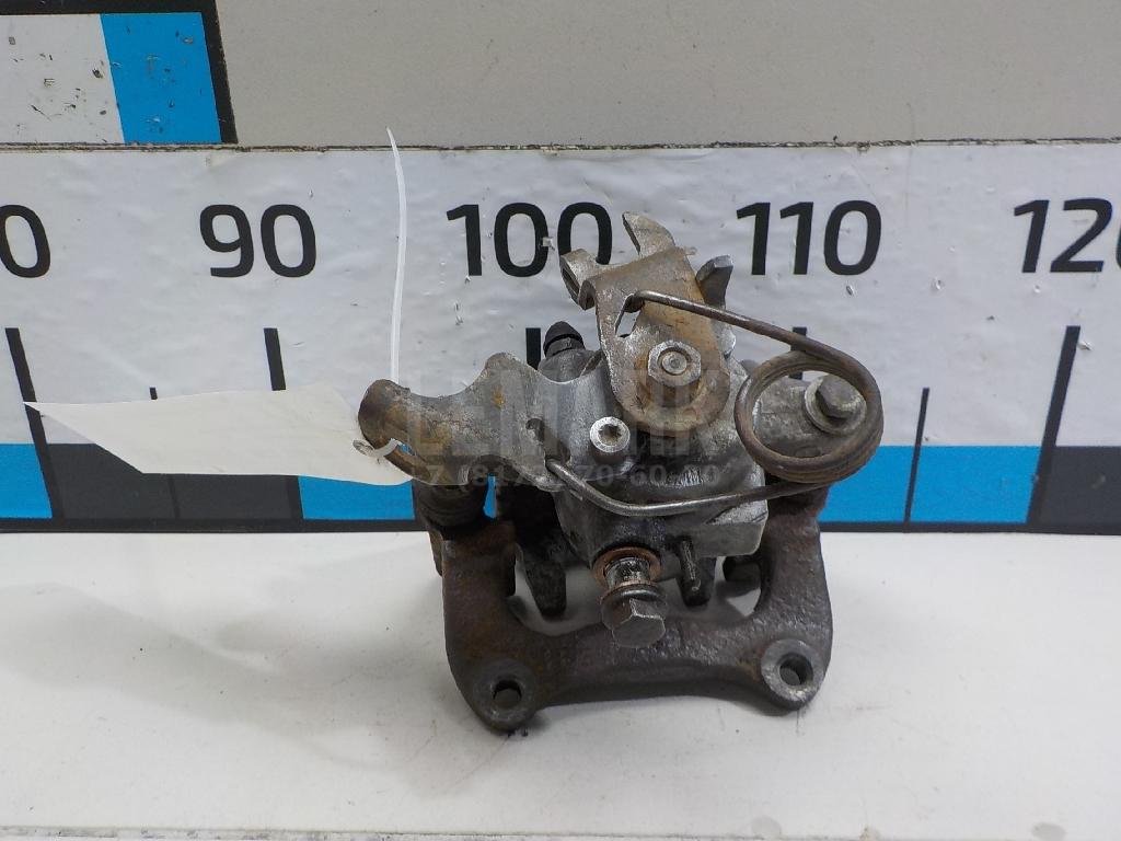 Скоба суппорта заднего