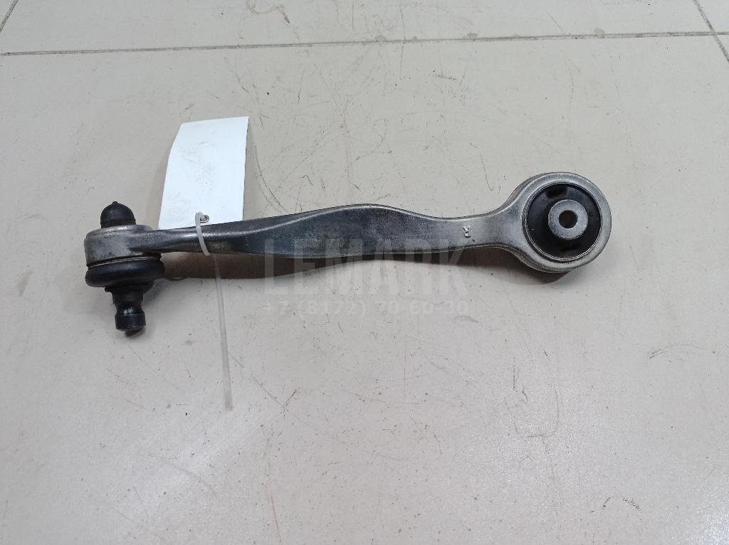 Рычаг передний верхний правый задний
