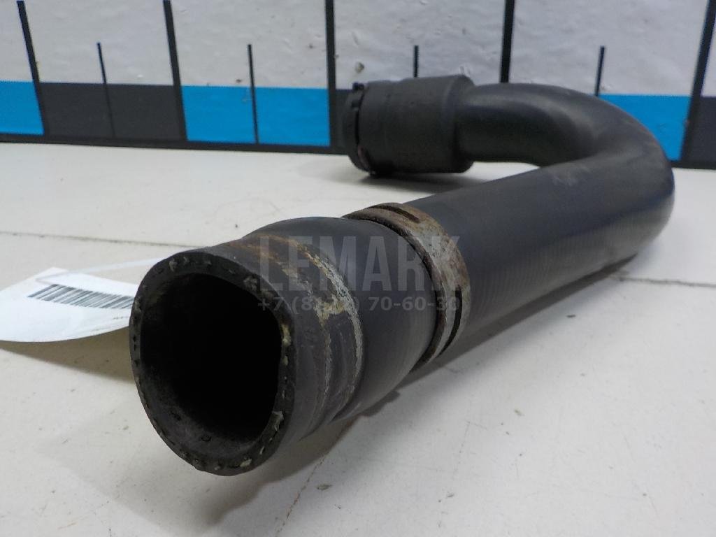 Патрубок радиатора