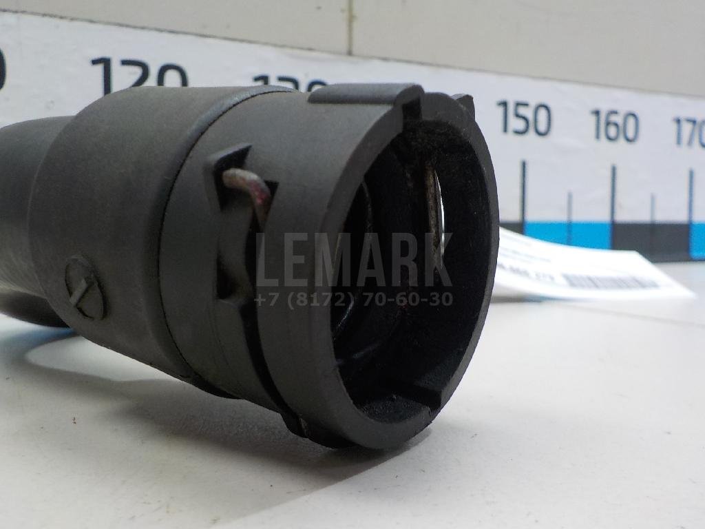 Патрубок радиатора