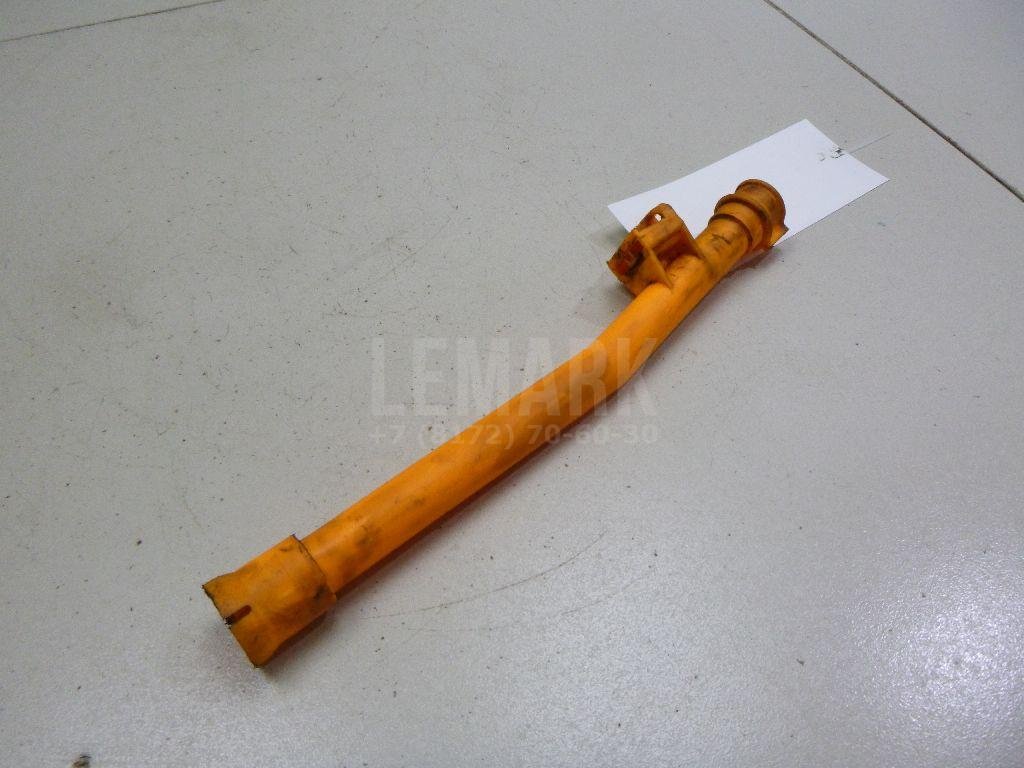 Втулка направл. масляного щупа