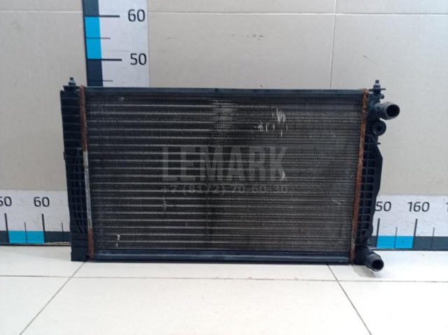 Радиатор основной