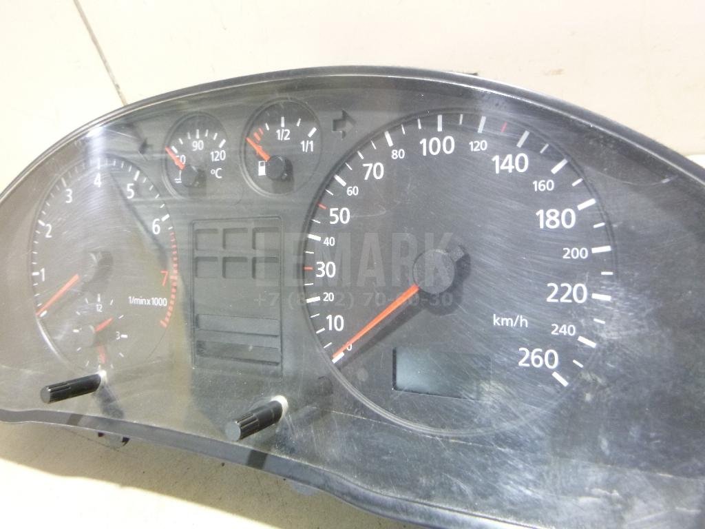 Панель приборов