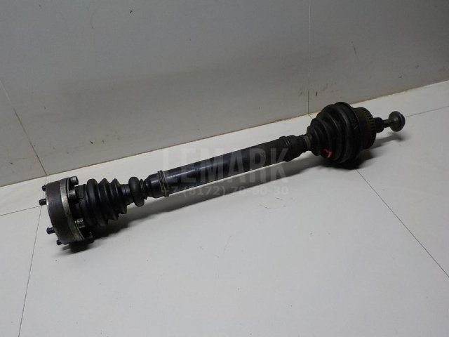 Полуось передняя левая