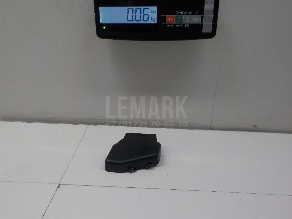 Крышка блока предохранителей