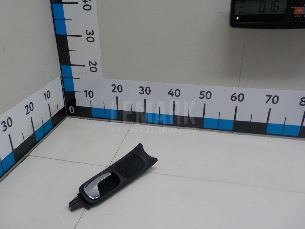 Ручка двери передней внутренняя правая