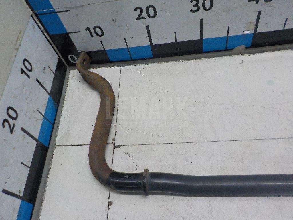 Стабилизатор передний