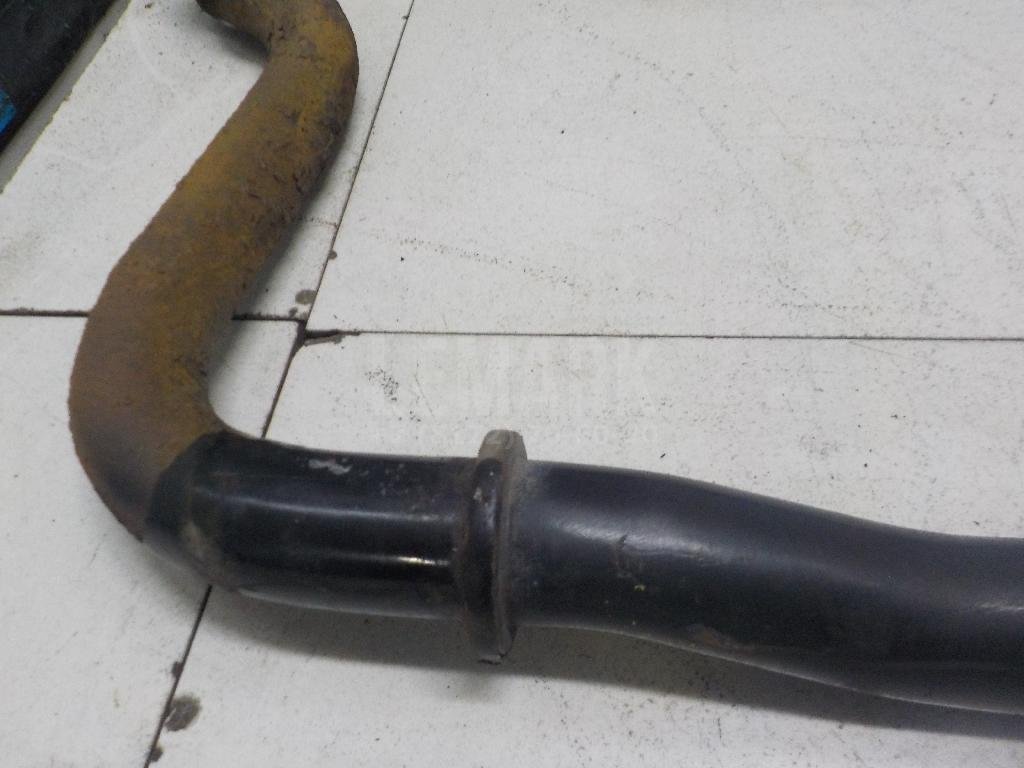 Стабилизатор передний