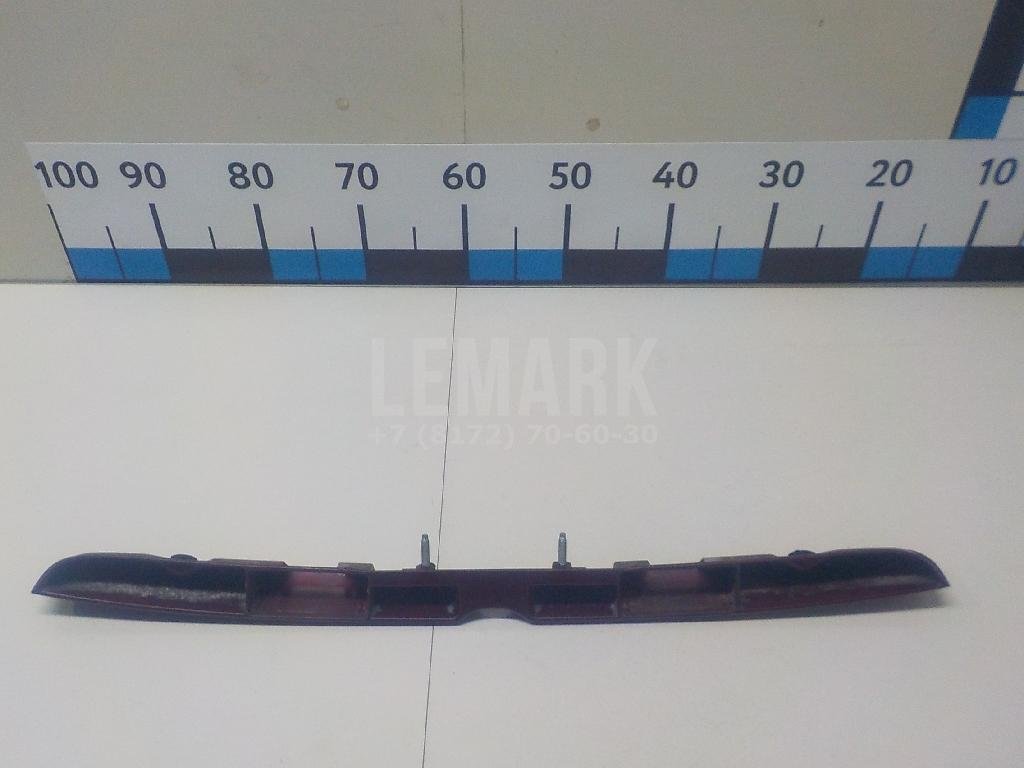 Накладка крышки багажника