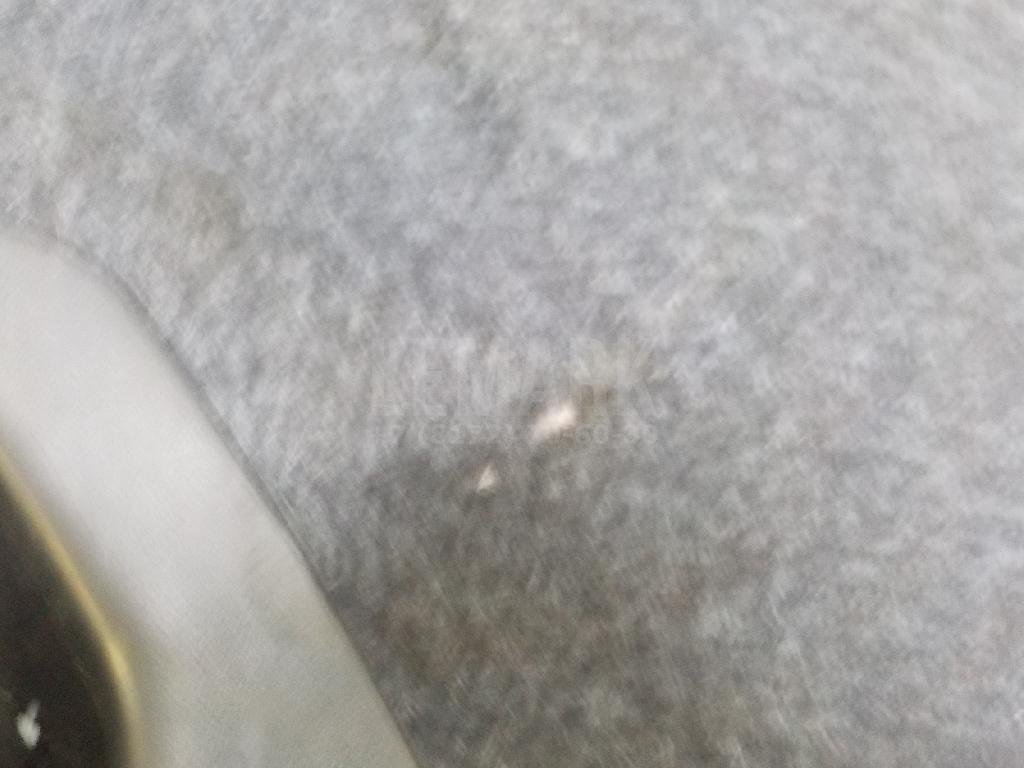 Обшивка крышки багажника