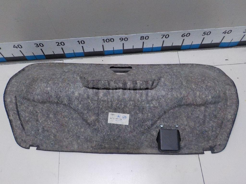 Обшивка крышки багажника