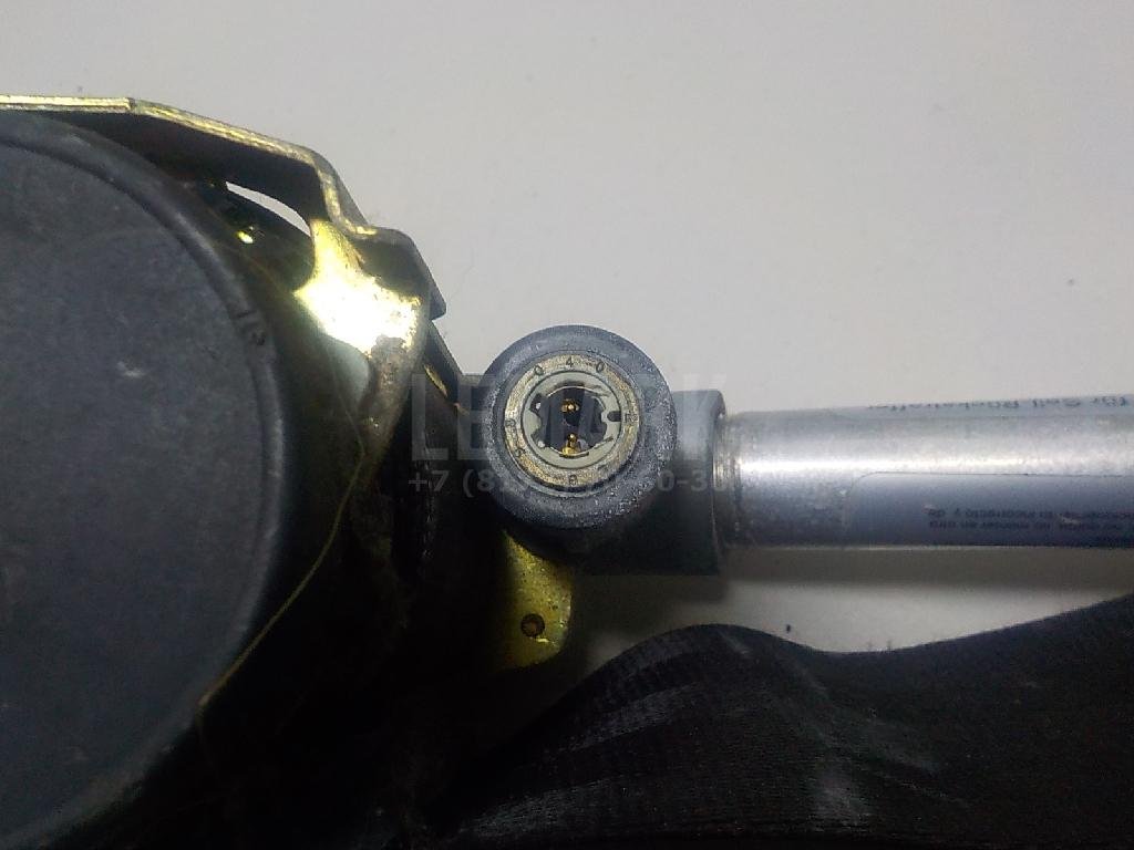 Ремень безопасности с пиропатроном