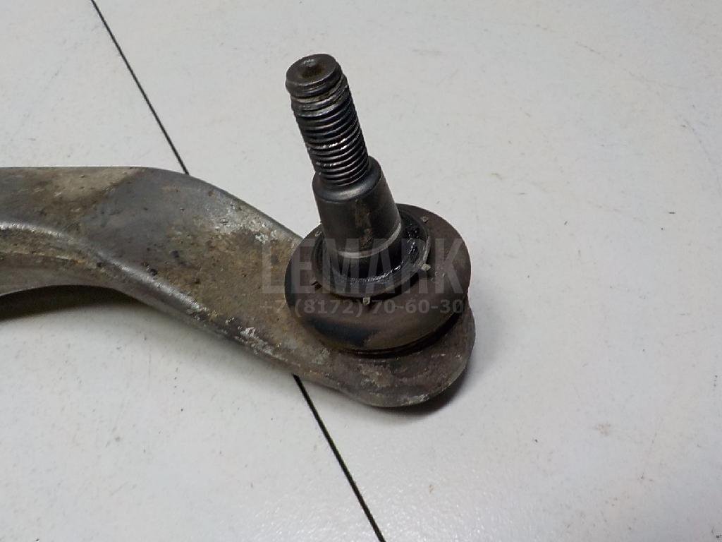 Рычаг передний нижний правый задний