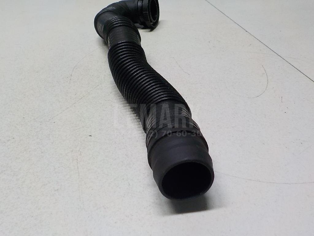 Шланг вентиляции картер. газов для  Audi A3 [8PA] Sportback 2004-2013