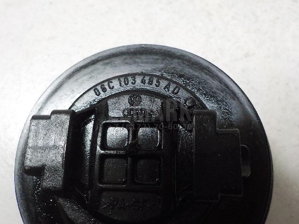 Крышка маслозаливной горловины