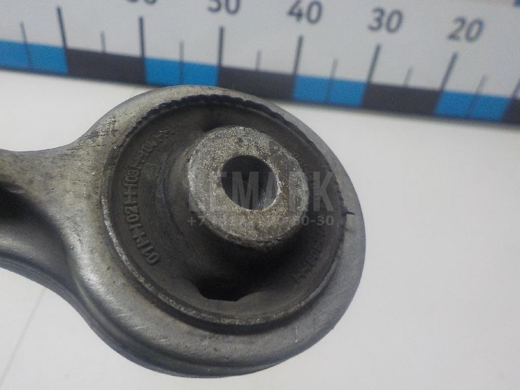 Рычаг передний верхний левый задний