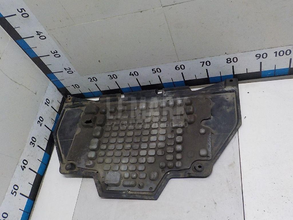 Пыльник двигателя для  Audi 100 [C4] 1991-1994