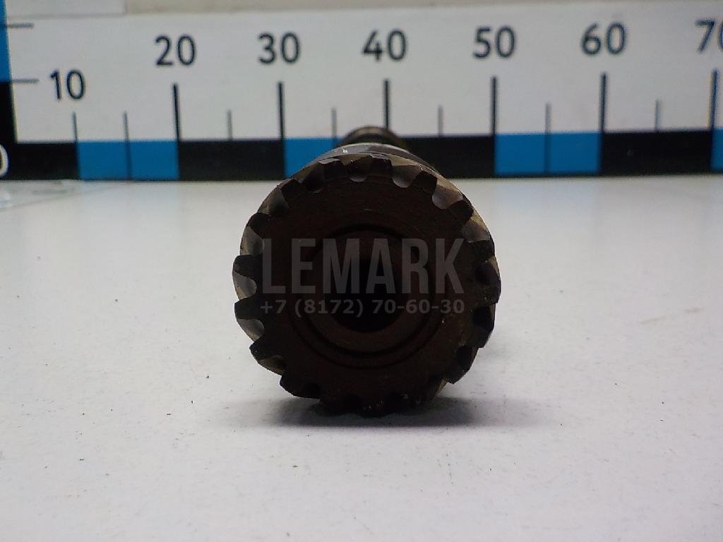 Вал масляного насоса