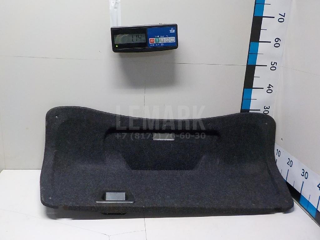 Обшивка крышки багажника