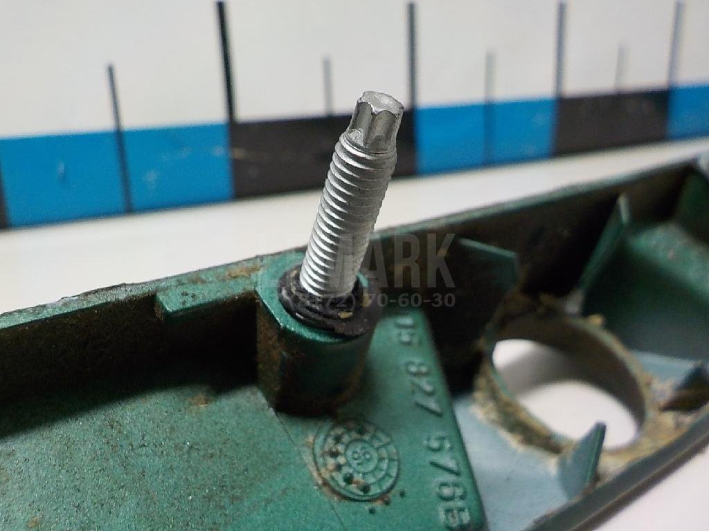 Накладка крышки багажника