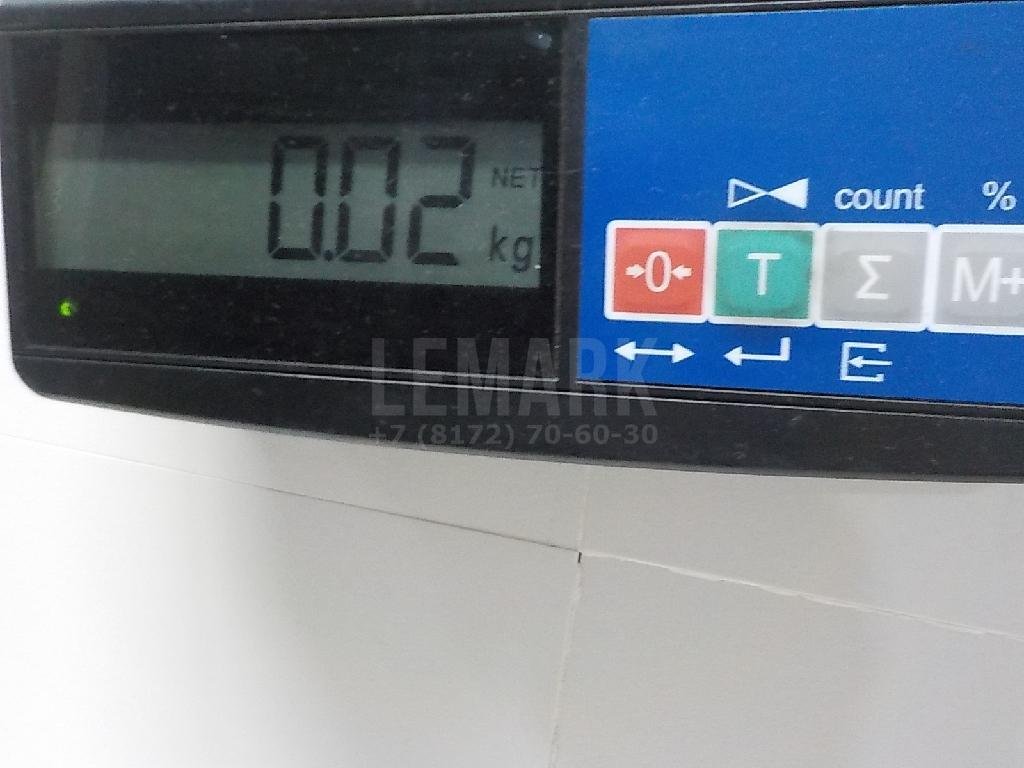 Эмблема на крышку багажника