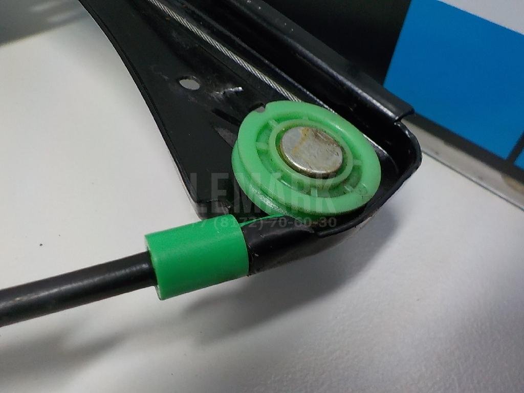 Стеклоподъемник электр. передний левый