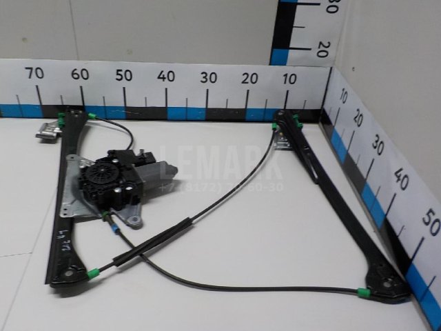 Стеклоподъемник электр. передний левый