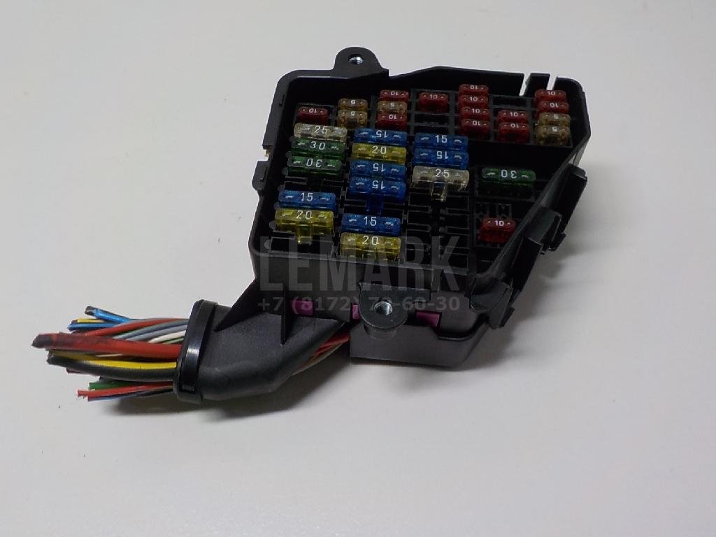 Блок предохранителей