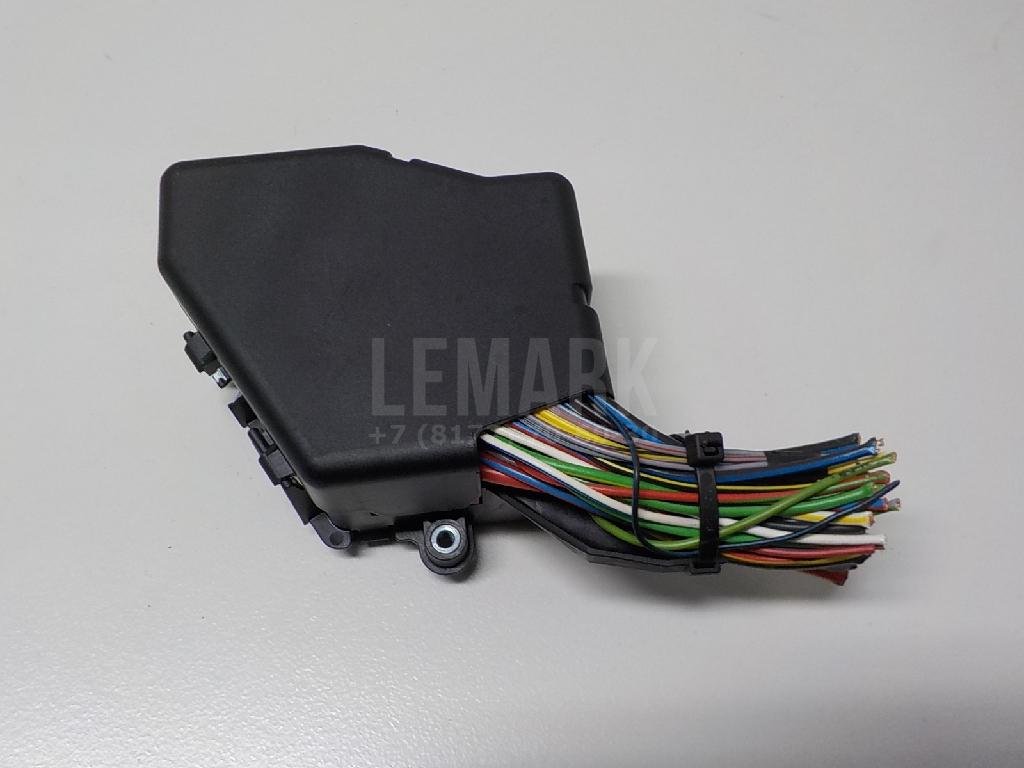 Блок предохранителей