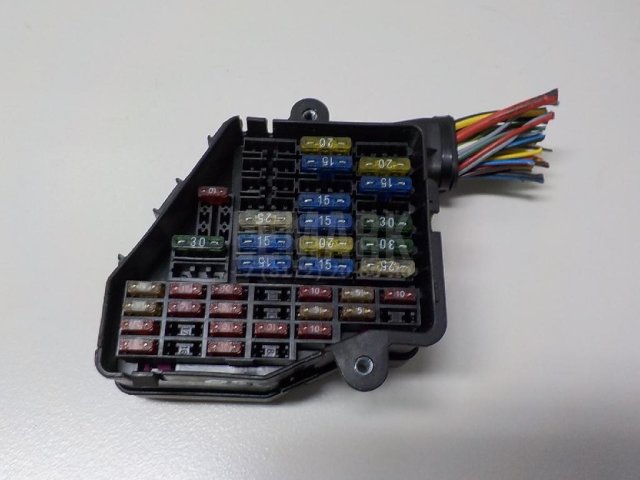 Блок предохранителей