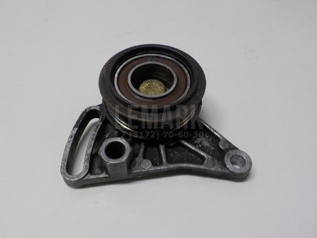 Ролик руч.ремня с кронштейном