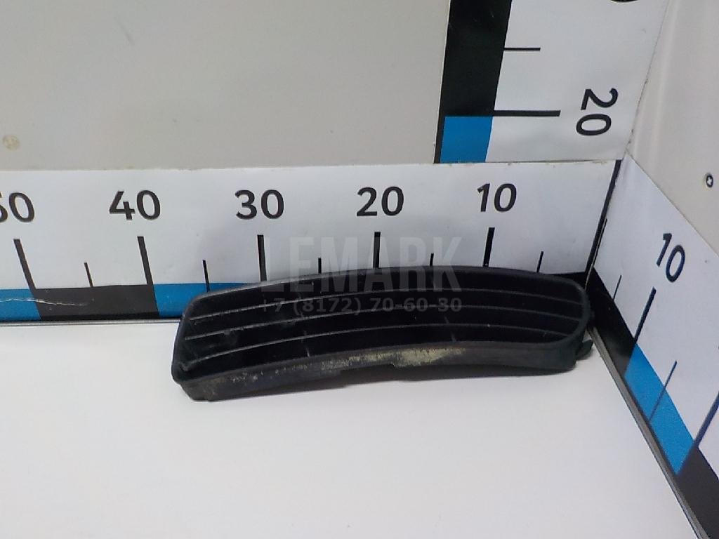 Решетка в бампер левая