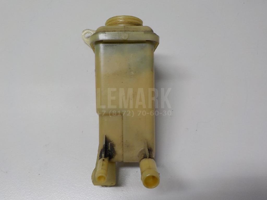 Бачок гидроусилителя для  Audi A4 [B9] 2015