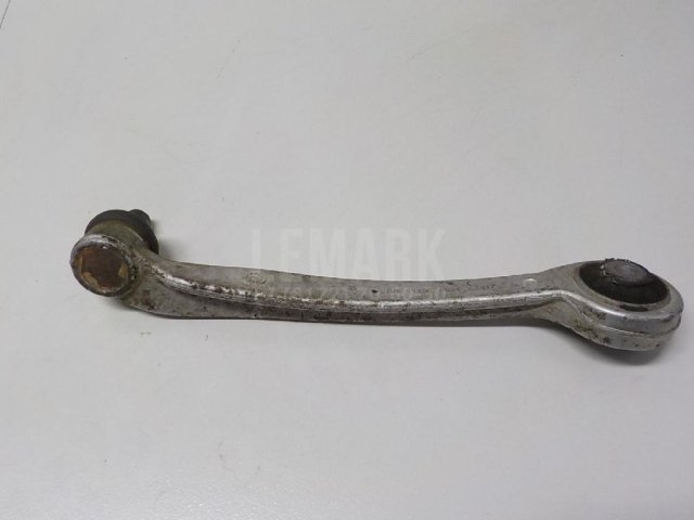 Рычаг передний верхний правый передний