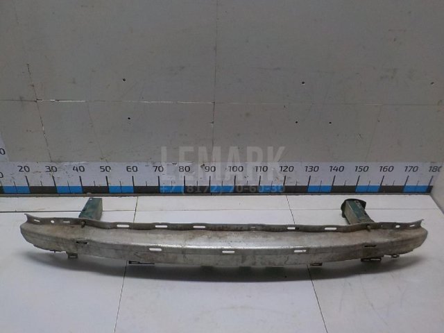 Усилитель переднего бампера