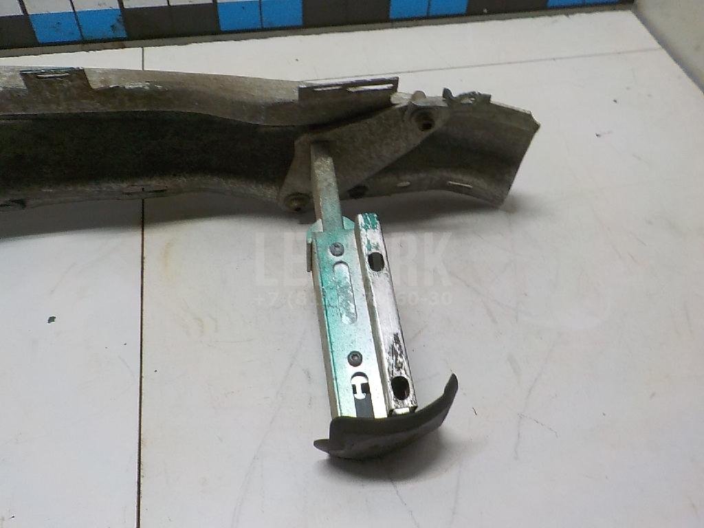 Усилитель переднего бампера для  Audi A3 [8V] 2013-2020