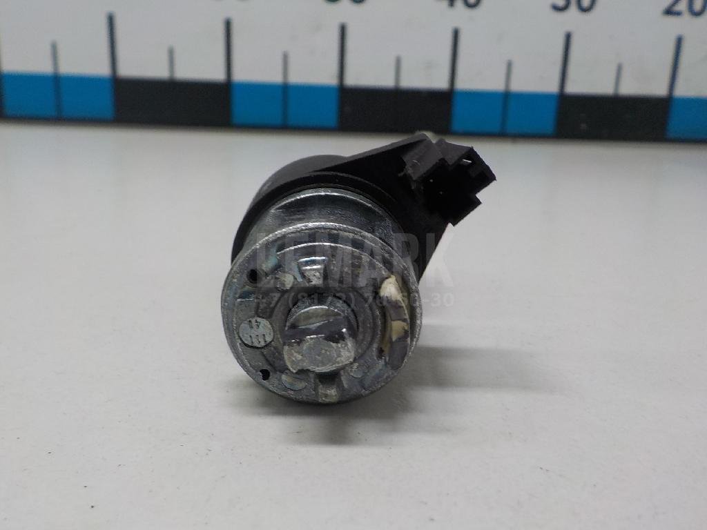 Вставка замка зажигания с ключом