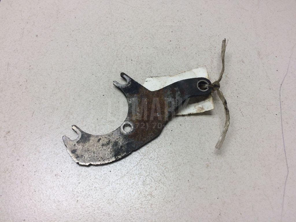 Кронштейн генератора для  Audi 100/200 [44] 1983-1991