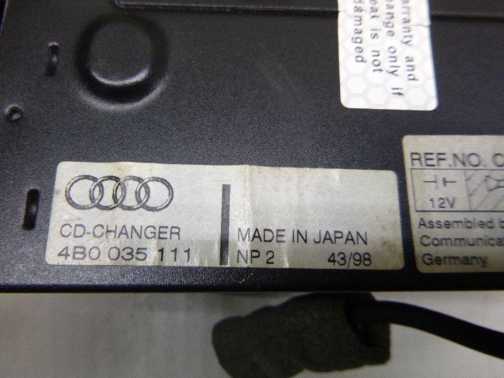 Чейнджер компакт дисков