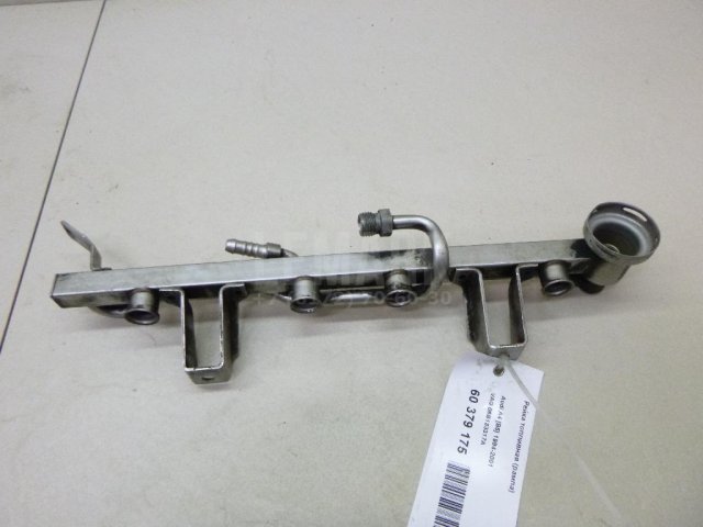 Рейка топливная (рампа)