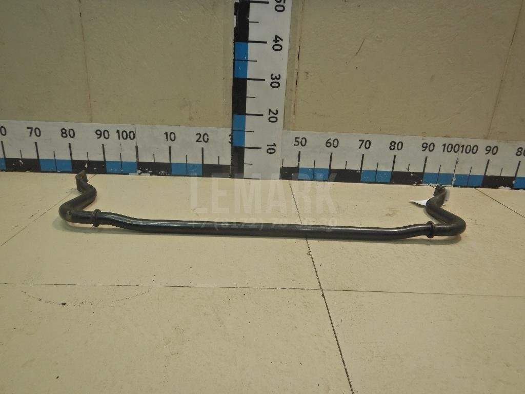 Стабилизатор передний