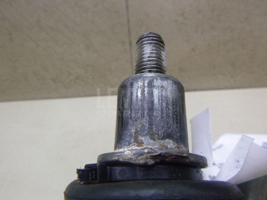 Рычаг передний нижний левый задний