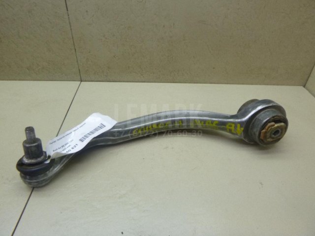 Рычаг передний нижний левый задний