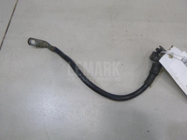 Клемма аккумулятора минус