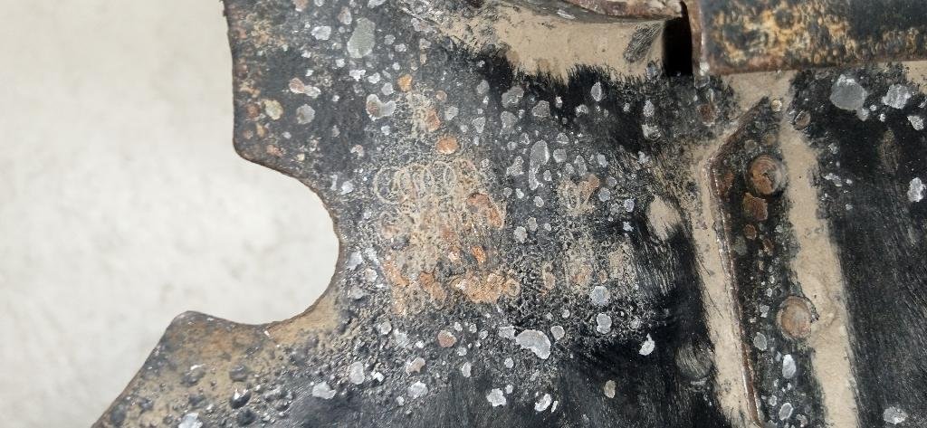 Кронштейн воздушного насоса